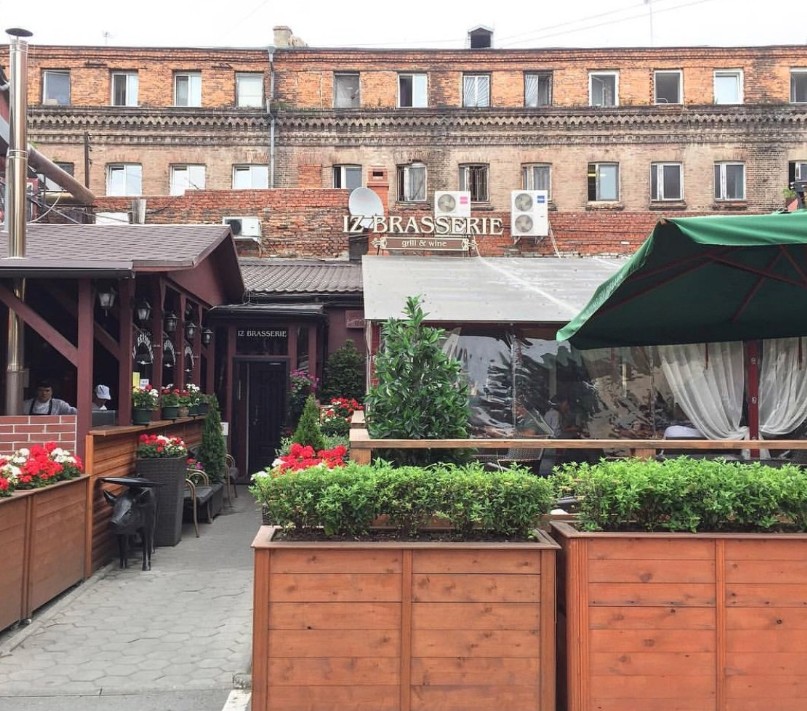 Iz brasserie