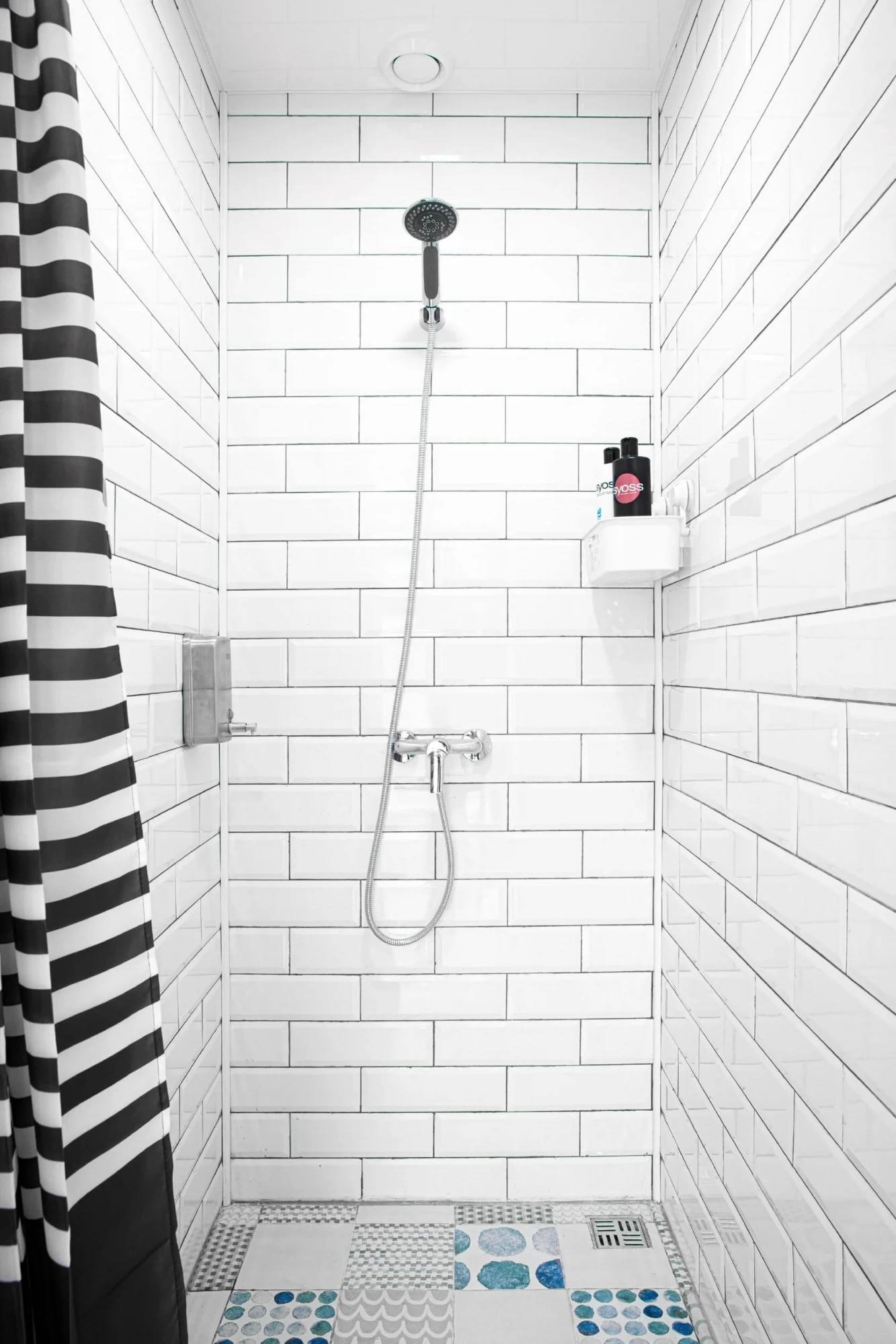 LUNA CAPSULE HOTEL - фото 8