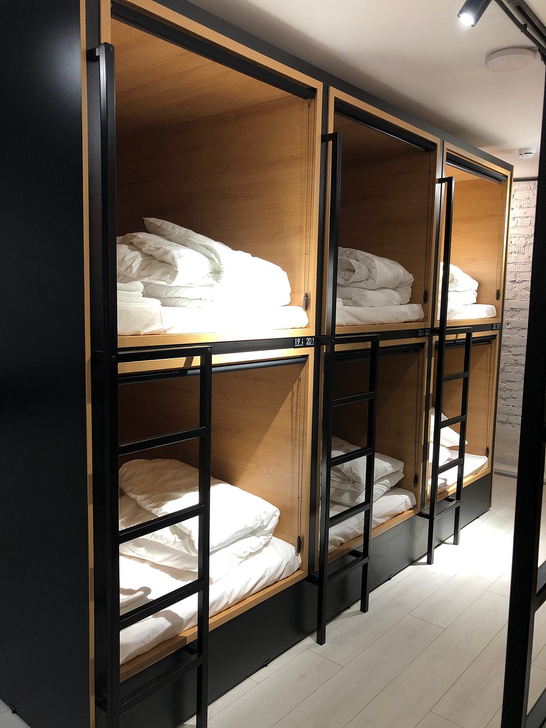 Capsule Hotel - фото 6