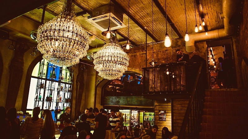 DRINKS and BURGERS - бургерная-бар - фото 6