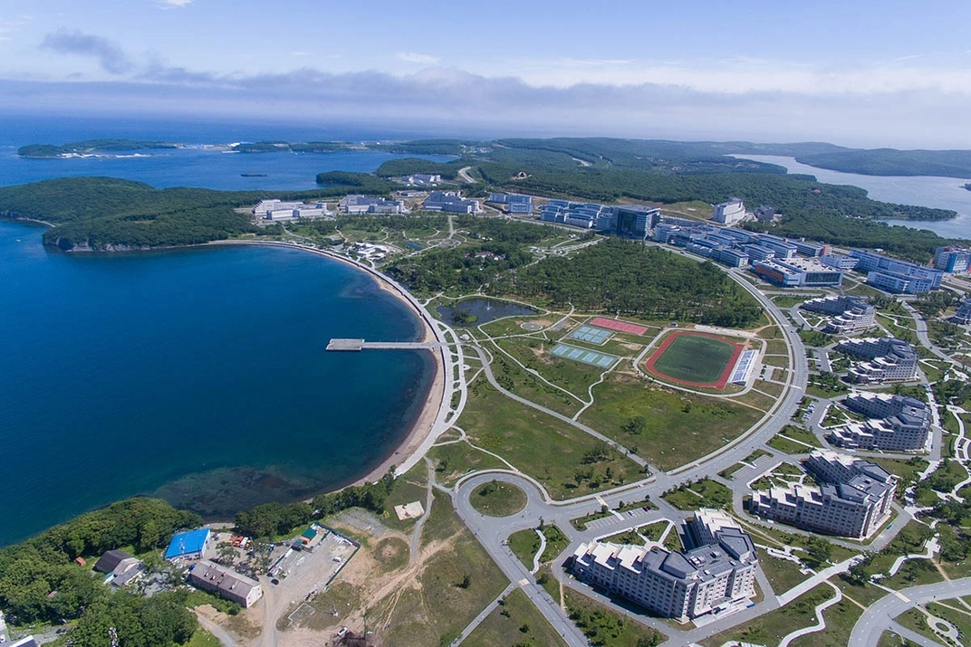 Остров Русский - фото 5